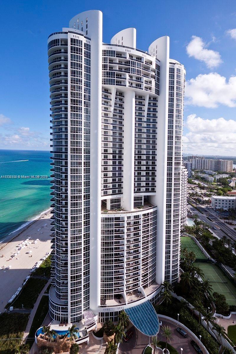 Image showcasing Beachfront Vacation Rentals - Florida Rental By Owners