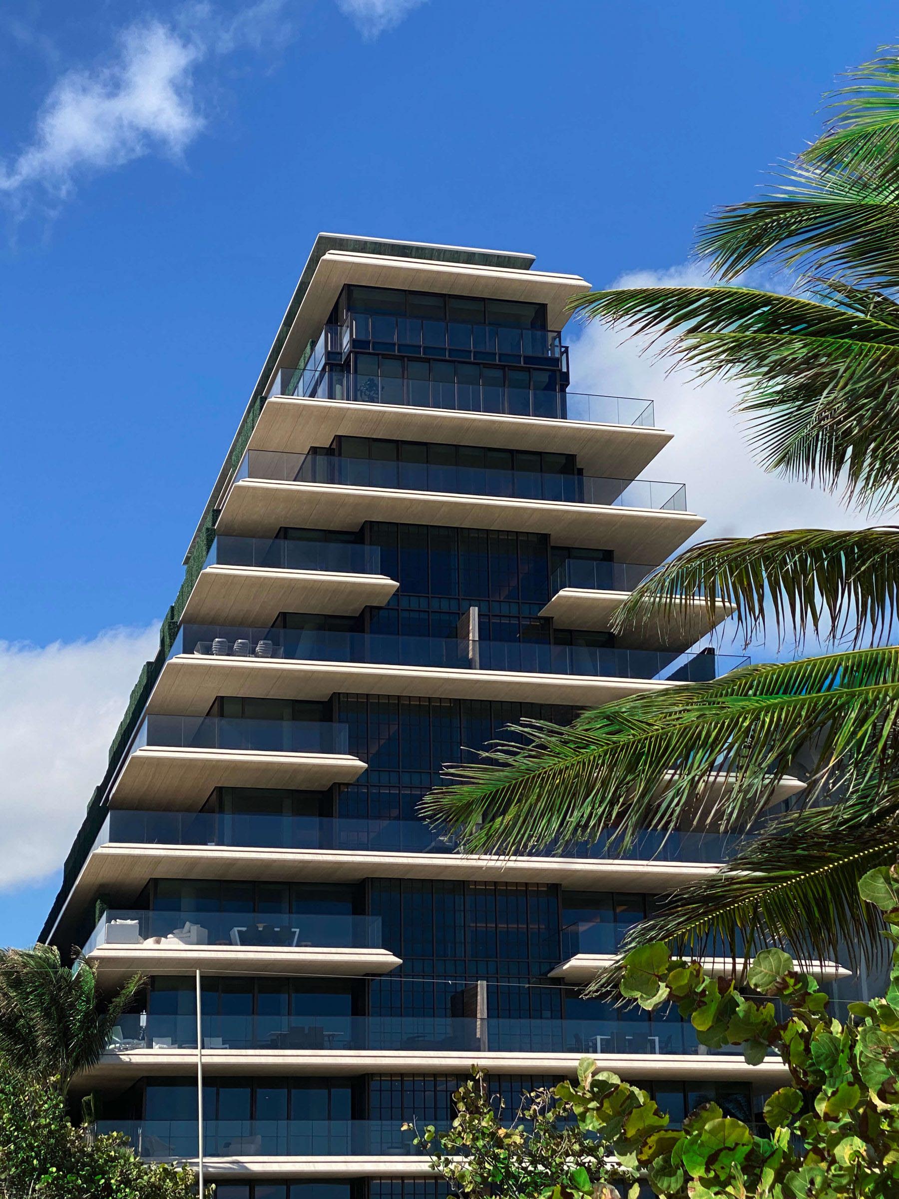 Arte Surfside 8955 Collins Avenue, Surfside, FL 33154 Luxury Condos